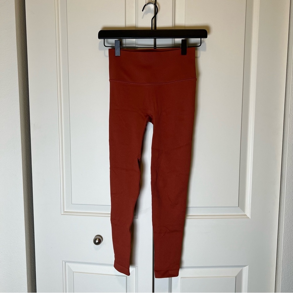 Victorias Secret Sport Ribbed Seamless Top & Leggings